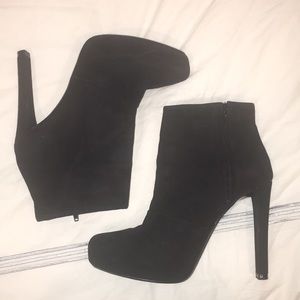 Zara Suede Platform Ankle Boots in Black
